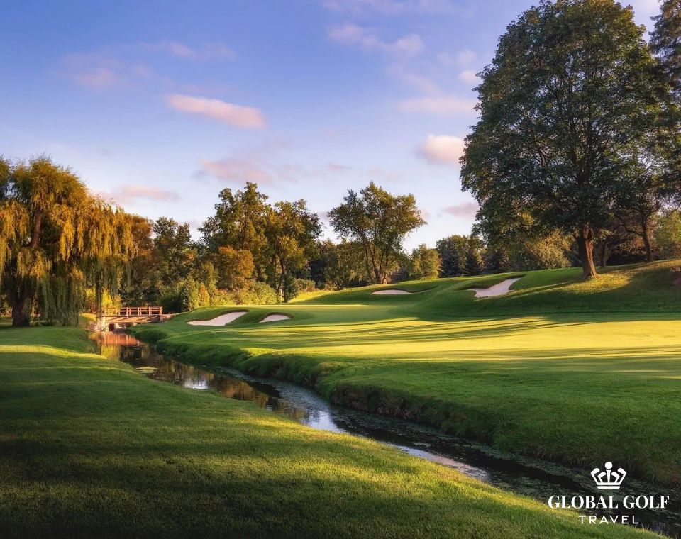 Đặt sân golf tại Canada