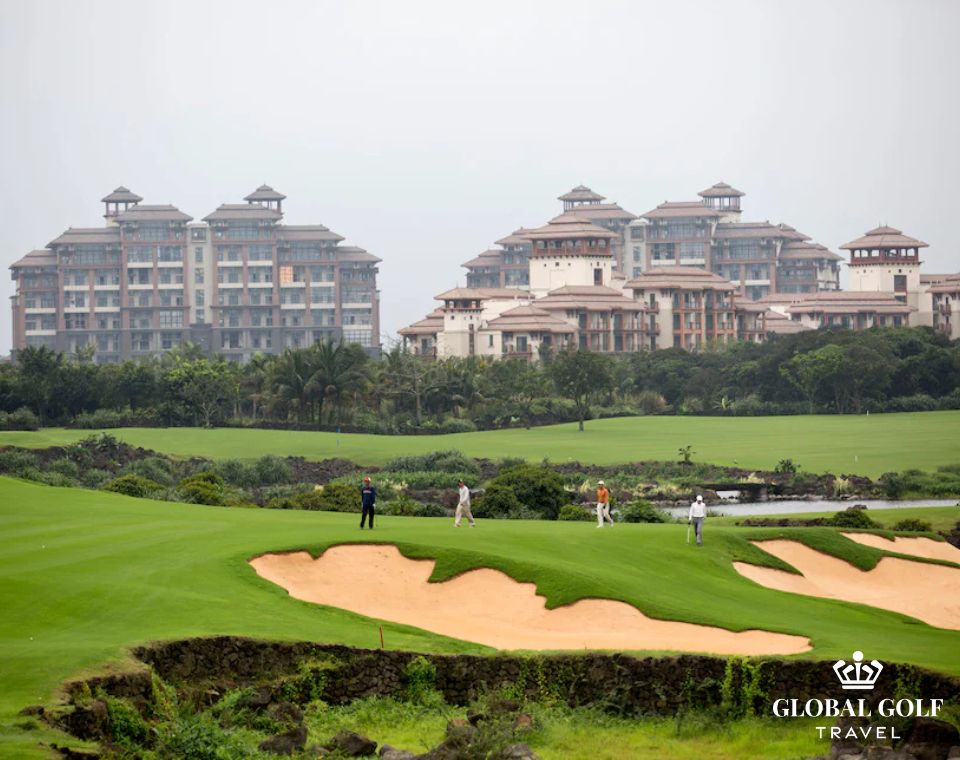 Trải nghiệm chơi golf tại Mission Hills Haikou