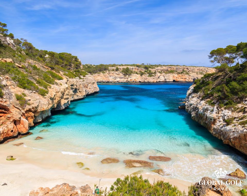 Hồi ức về Mallorca - Hành trình của Loan Tour Golf