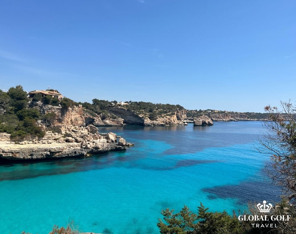 Hồi ức về Mallorca - Hành trình của Loan Tour Golf