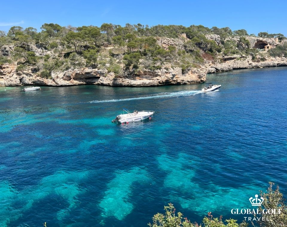 Hồi ức về Mallorca - Hành trình của Loan Tour Golf