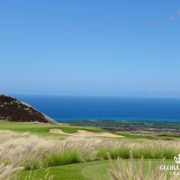 Đặt sân golf tại Hawaii