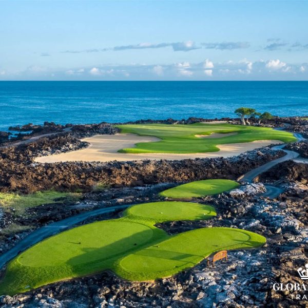 Đặt sân golf tại Hawaii