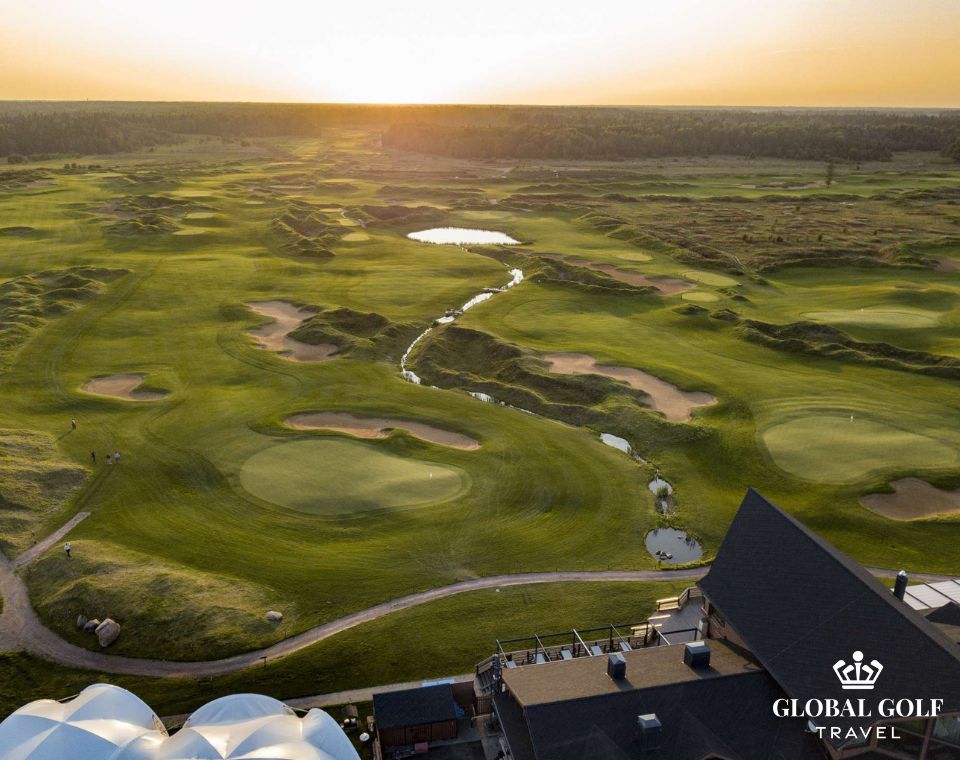 đặt sân golf tại nga